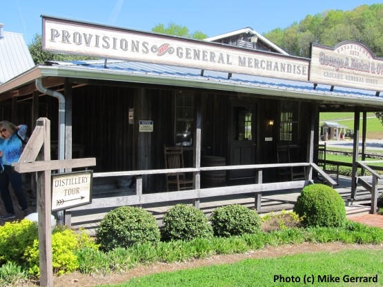 Georke Dickel Distillery Tour in Tennessee