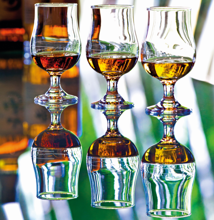 The Ultimate Guide to Japanese Whisky: whisky glasses.