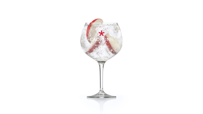 Caorunn Perfect Serve Gin Cocktail