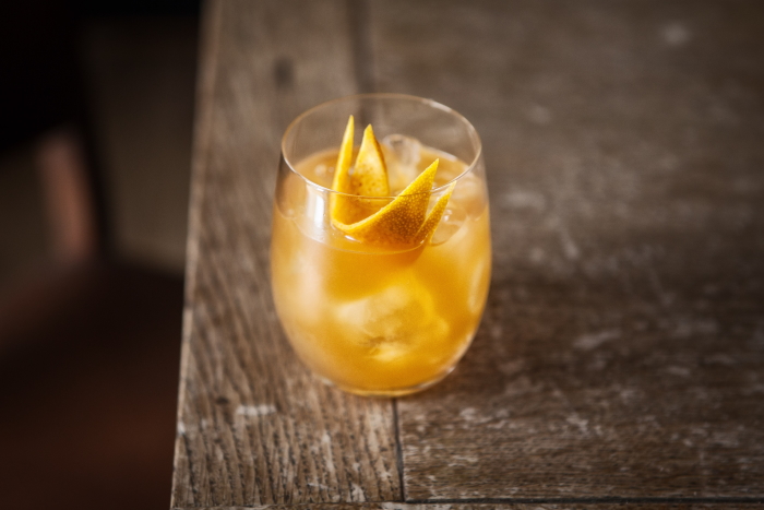 Caorunn Vitamin B Gin Cocktail