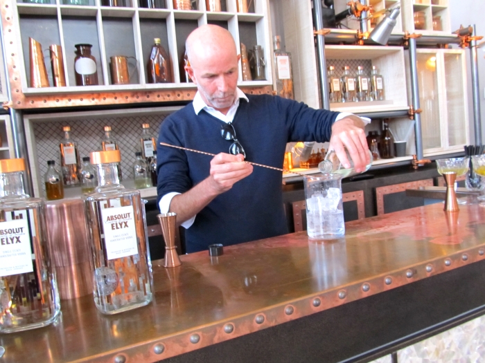 Making a martini with Absolut Elyx vodka
