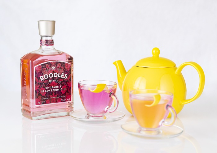 Boodles gin bottle and gin cocktails in a teapot