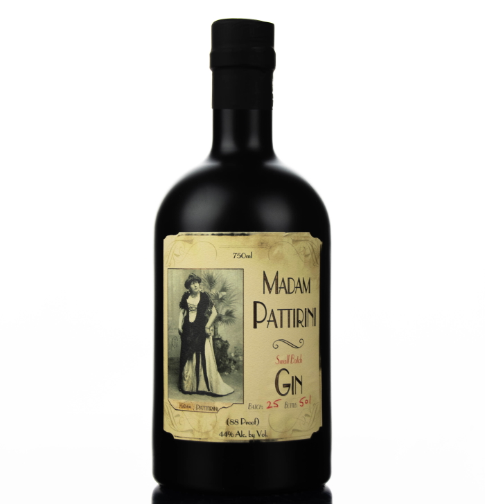Madam Pattirini Gin bottle