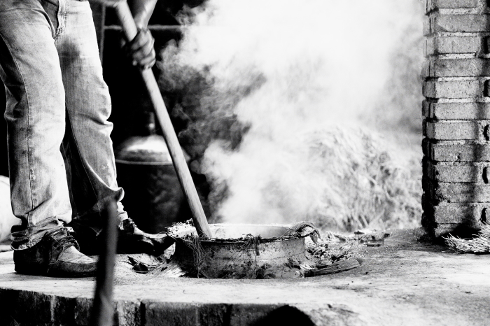 Cooking Espadin agave in Matatlan to make QuiQuiRiQui mezcal