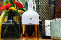 VIVIR Tequila Reposado bottle