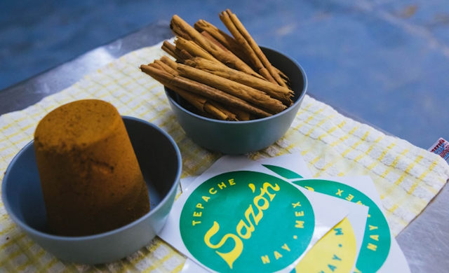 Ceylon cinnamon for making Tepache Sazon