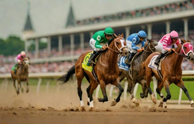 Horses racing in the Kentucky Derby