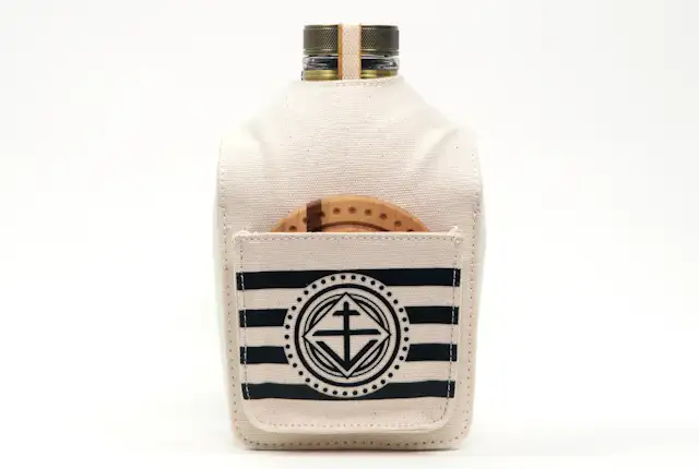 Papa's Pilar Rum Legacy Edition for Surfers