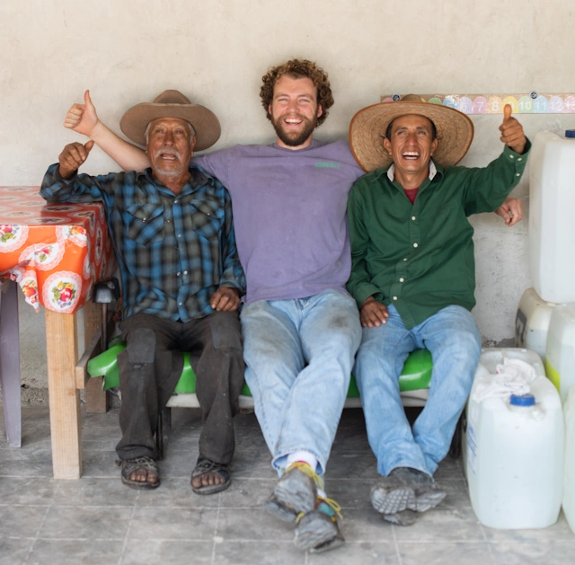 Pelo del Perro Mezcal Makers Felipe and Ageo Cortes and Scottish Importer George Hailstone