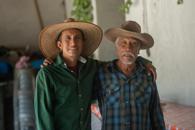 Pelo del Perro Mezcal Makers - Felipe and Ageo Cortes